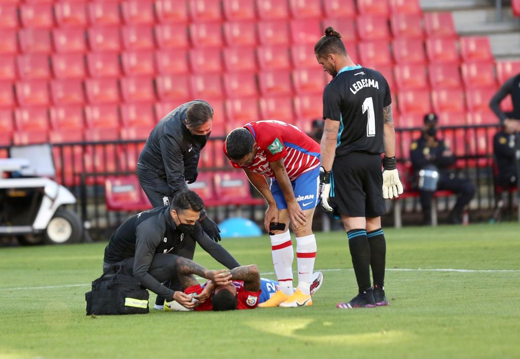 Fotos: Las mejores imágenes del Granada-Cádiz