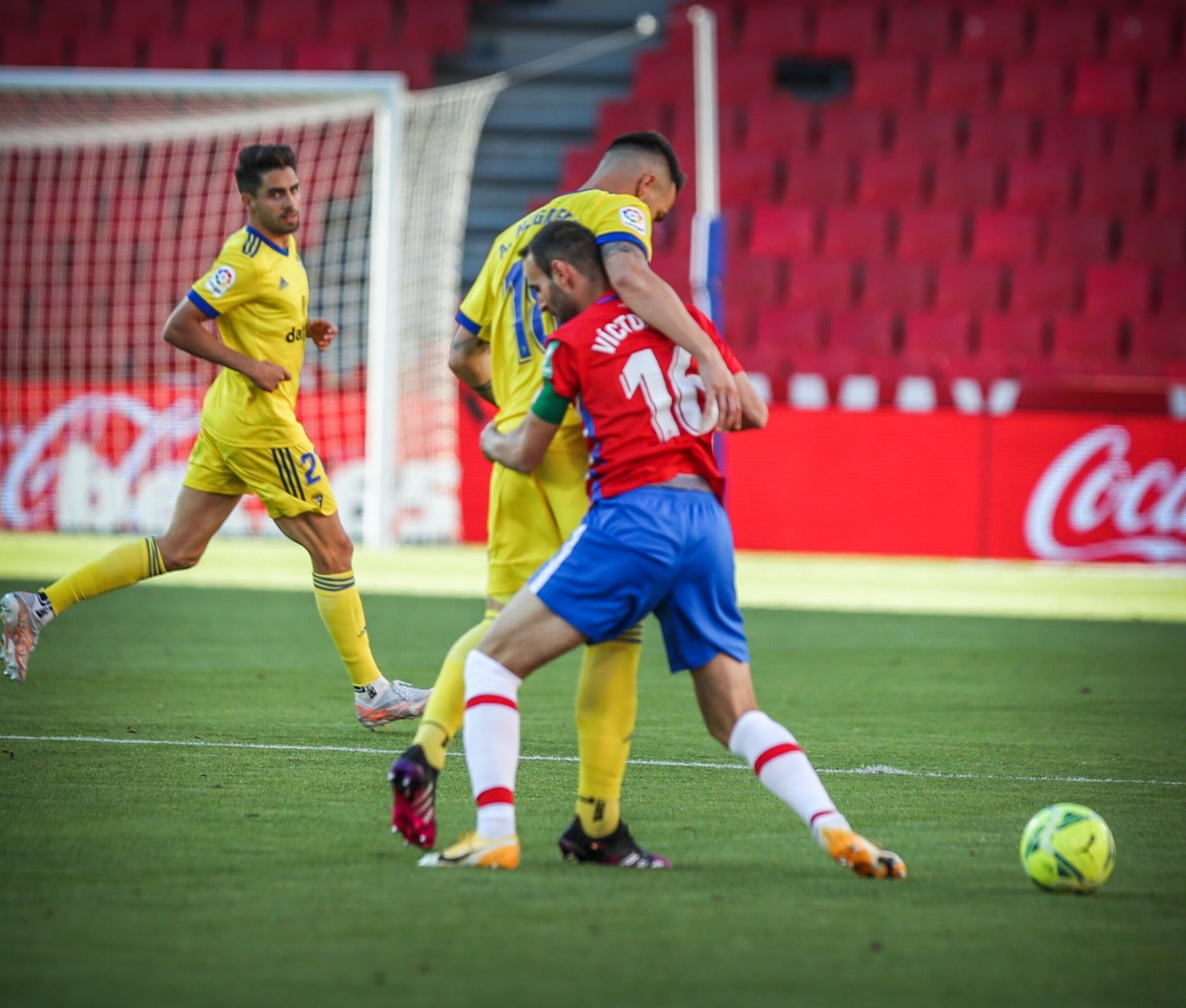 Fotos: Las mejores imágenes del Granada-Cádiz