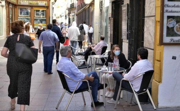 El plan de la Junta para avanzar «hacia la normalidad» en Andalucía 