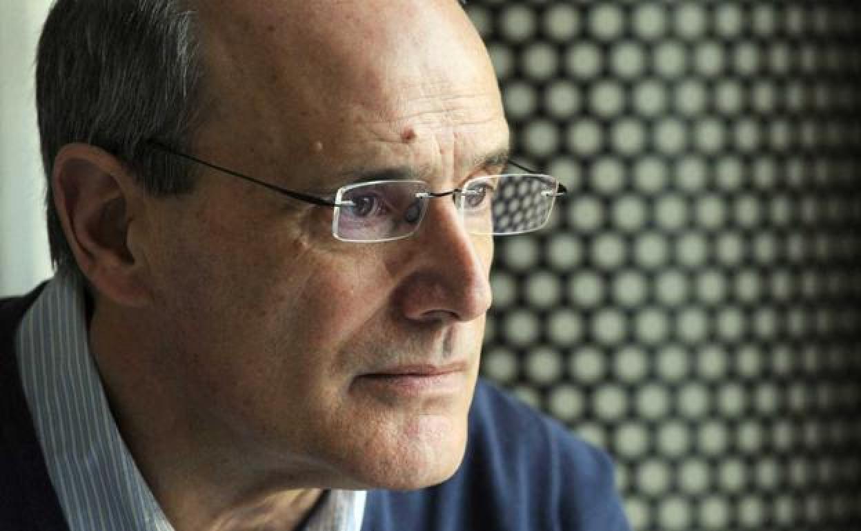 Mascarillas anti-covid | El experto español que asesoró a Obama avanza cuándo dejarán de ser obligatorias