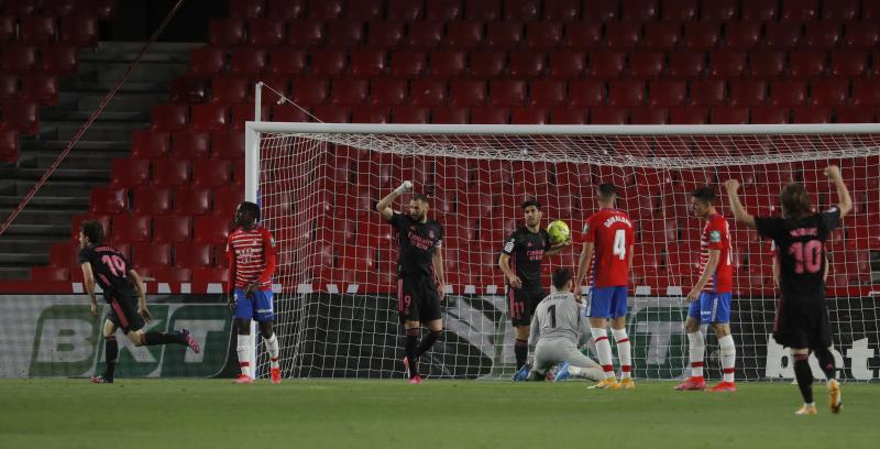 Fotos: Las mejores imágenes del Granada-Real Madrid