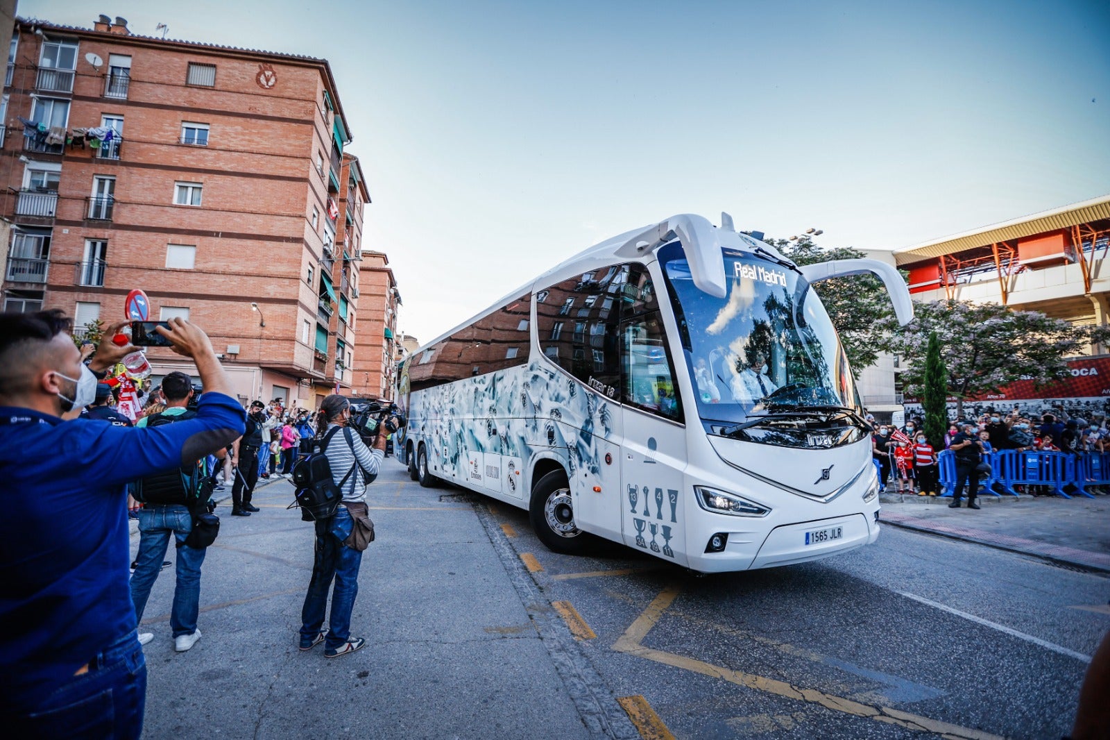 Fotos: Las mejores imágenes del Granada-Real Madrid