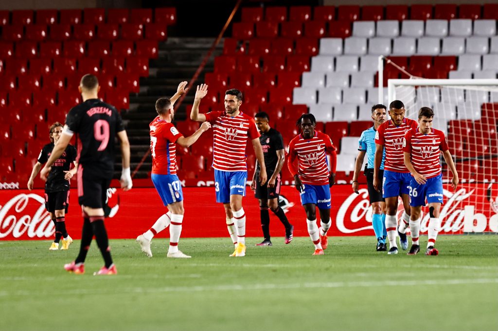 Fotos: Las mejores imágenes del Granada-Real Madrid