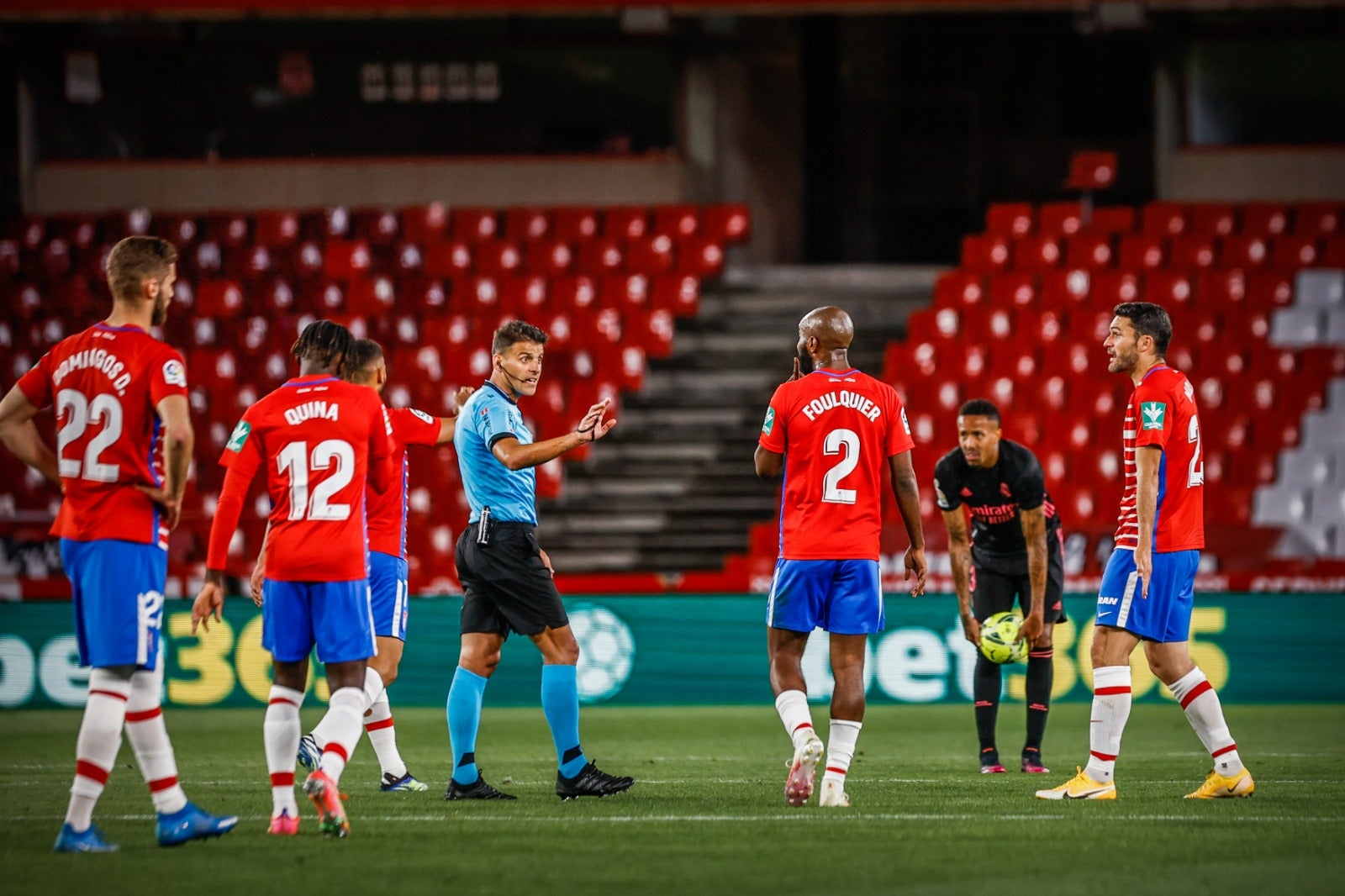 Fotos: Las mejores imágenes del Granada-Real Madrid