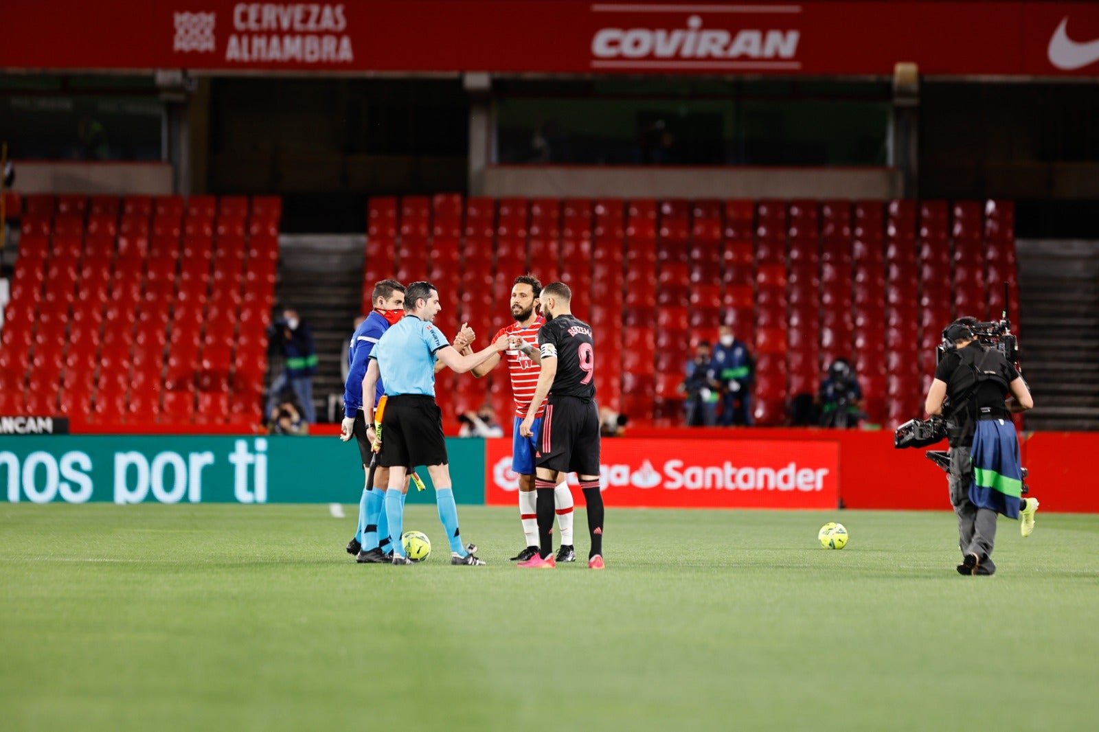 Fotos: Las mejores imágenes del Granada-Real Madrid