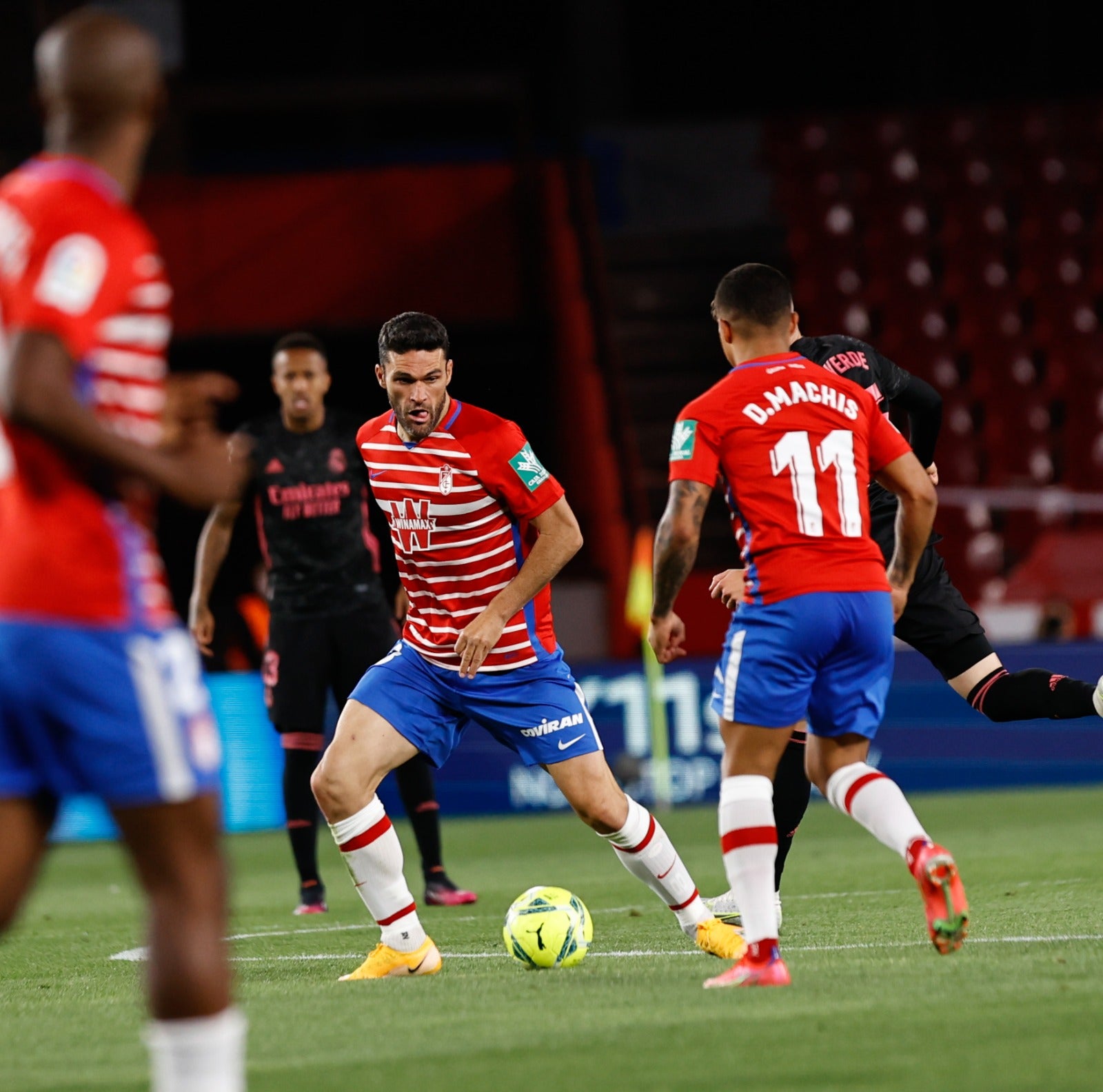 Fotos: Las mejores imágenes del Granada-Real Madrid