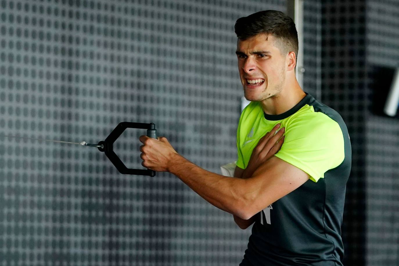 Alberto Soro, trabajando en el gimnasio. 