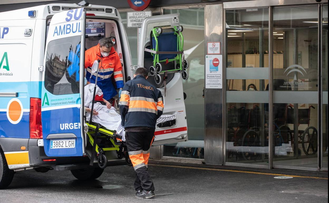 Pandemia en Andalucía | La comunidad andaluza baja de mil hospitalizados por covid después de mes y medio