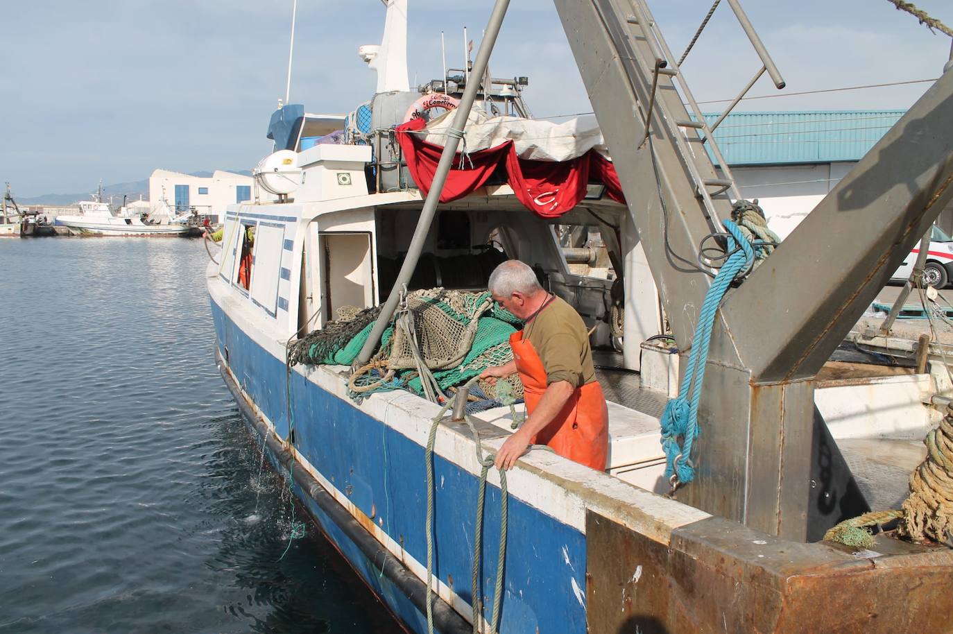 Motril saldrá en defensa de la pesca de arrastre tras los recortes