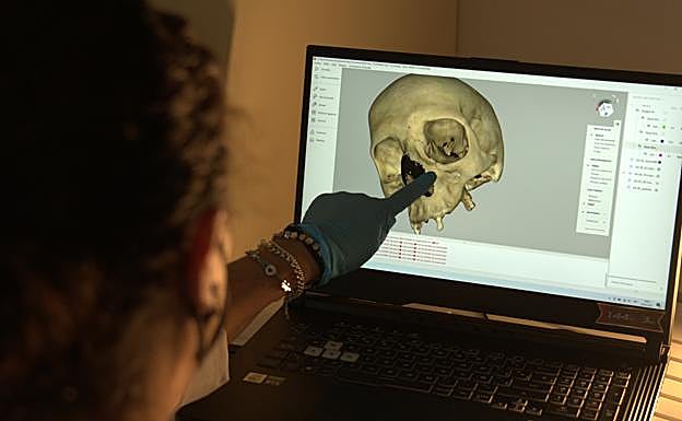 Imagen principal - Últimas técnicas de identificación genética en Granada para revelar el verdadero origen de Colón