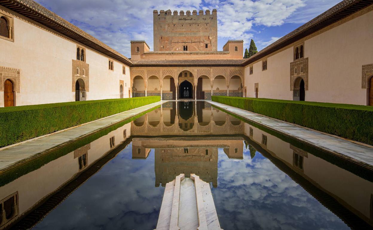 Granada en Fitur | La Alhambra se muestra como destino «excepcional, cultural y seguro»