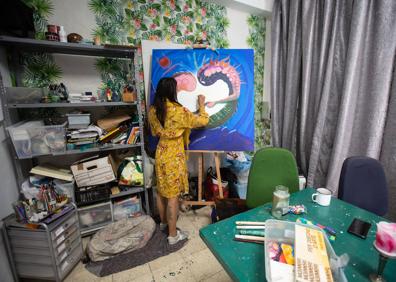 Imagen secundaria 1 - Yoga, pintura y masajes. 