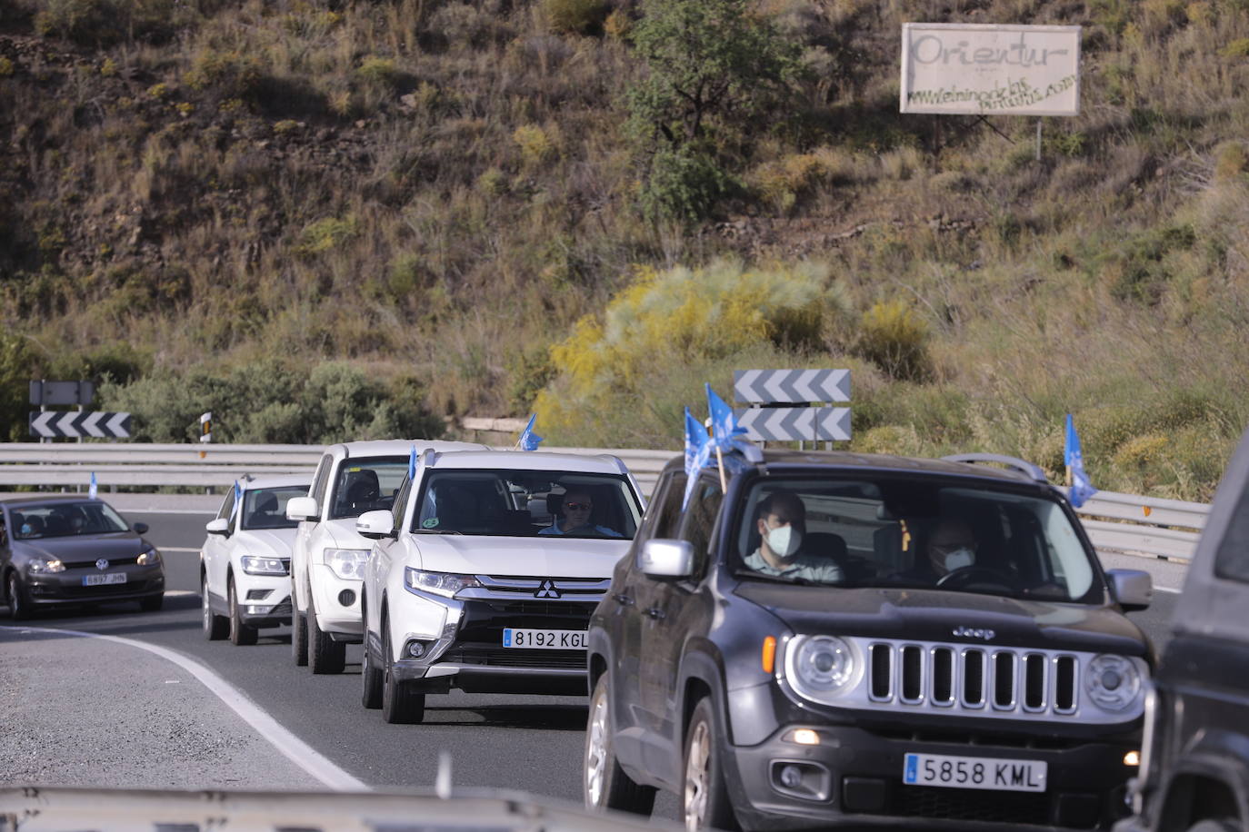 El sector agrícola almuñequero clama por las canalizaciones de la presa de Rules.