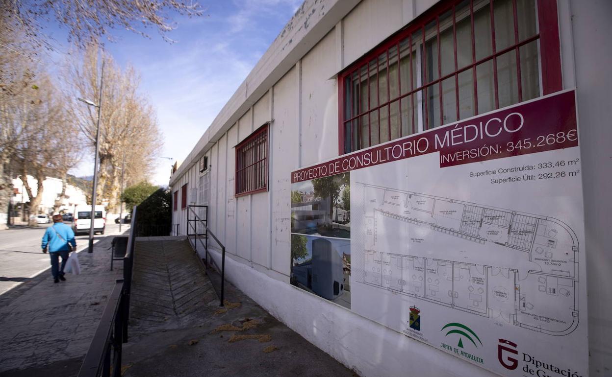 El rechazo a 25 contratos deja puestos vacantes en los centros de salud del Sur