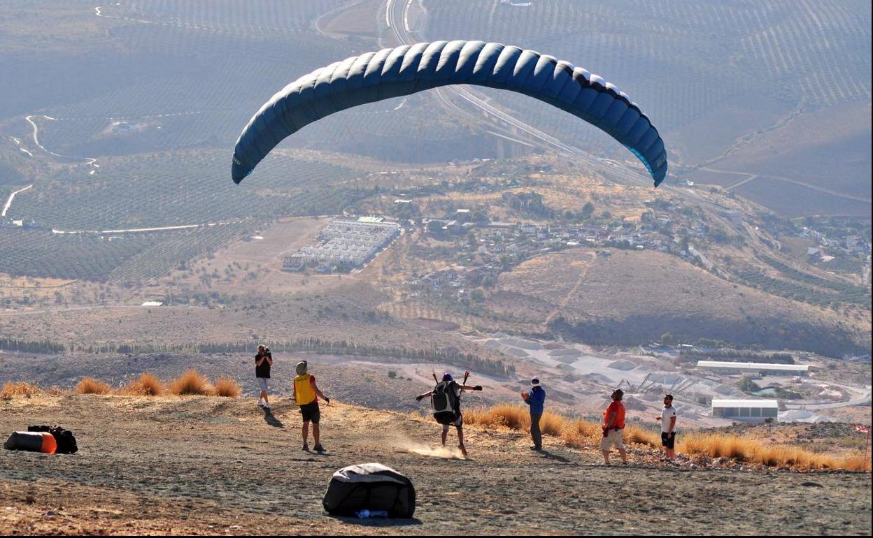 Uno de los parapentistas que participó en ediciones anteriores. 