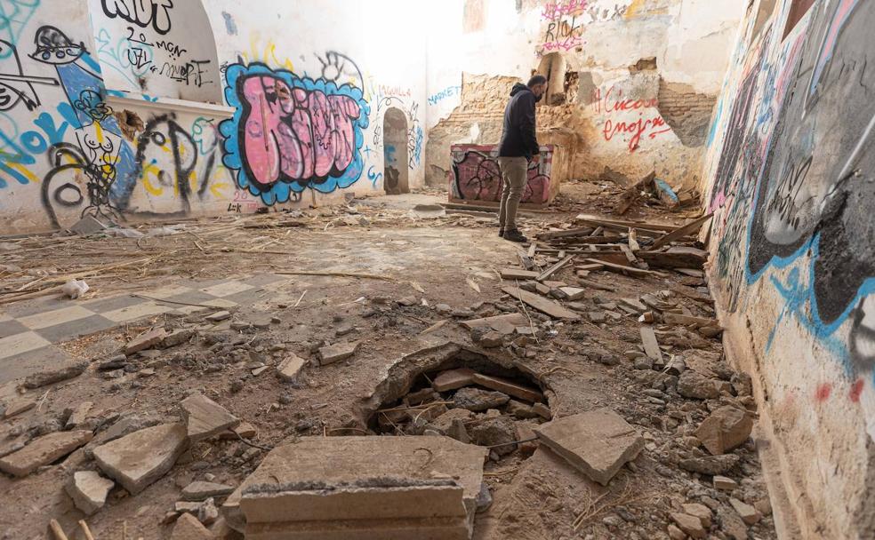 La actual situación de la iglesia de Tablate es completamente desoladora.