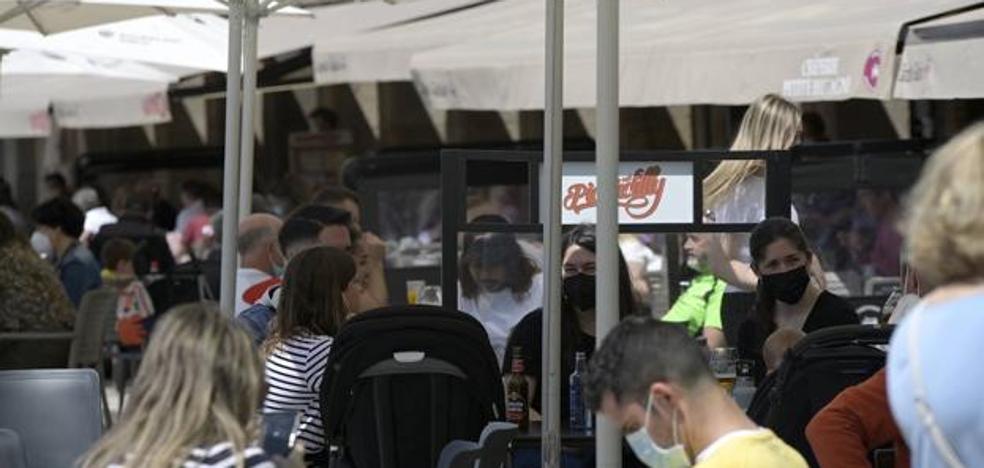 Andalucía prepara un recurso contra las medidas de Sanidad