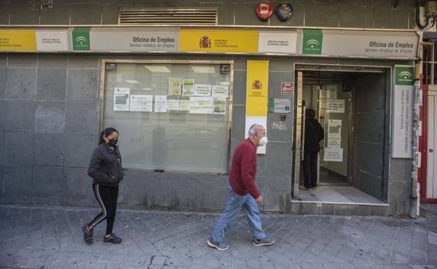 Las sanciones del SEPE por no renovar la demanda de empleo: puede perderse la prestación