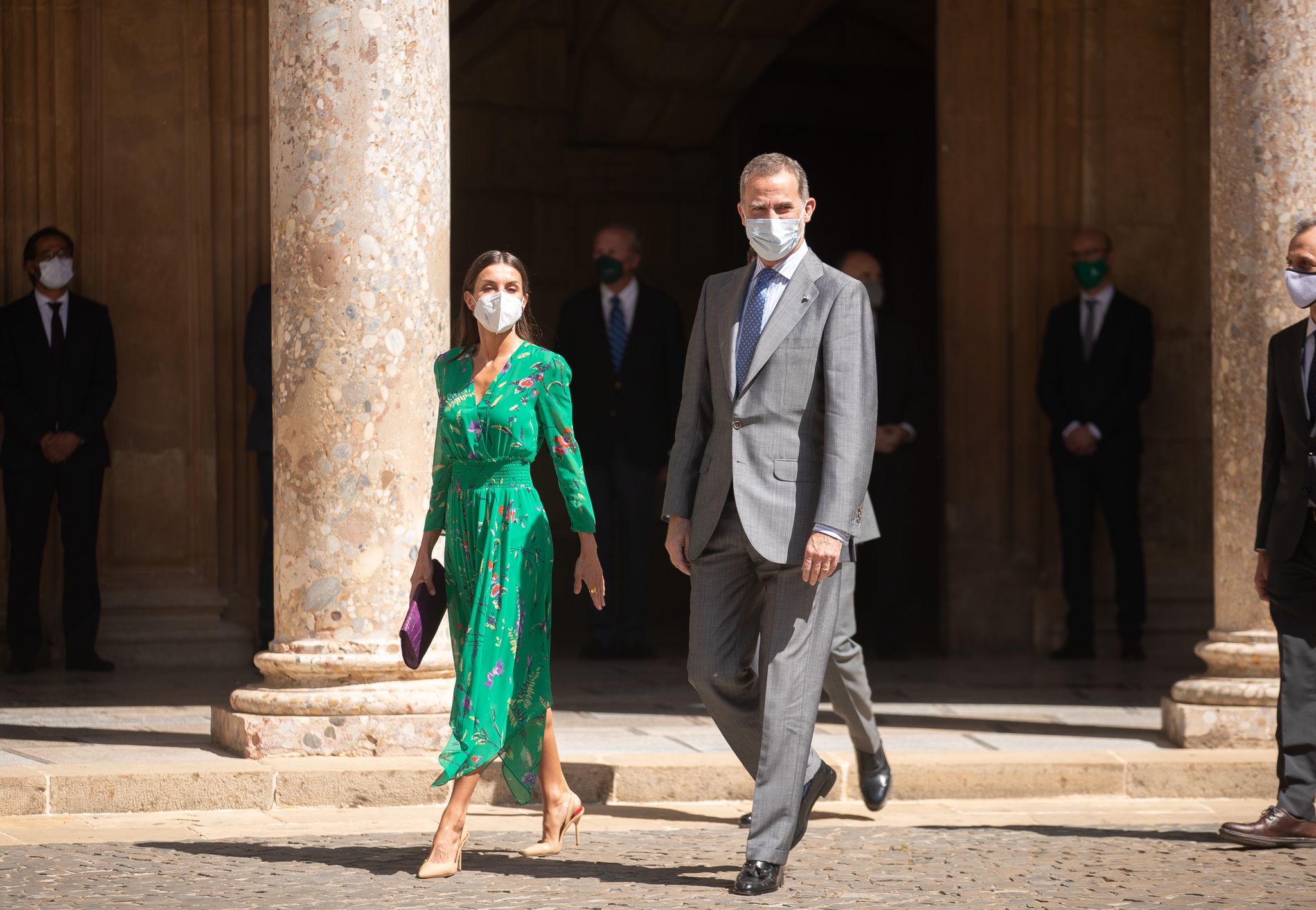 Don Felipe y Doña Letizia han visitado Granada para inaugurar 'Odaliscas. De Ingres a Picasso', una exposición impulsada por el Patronato de La Alhambra y el Generalife