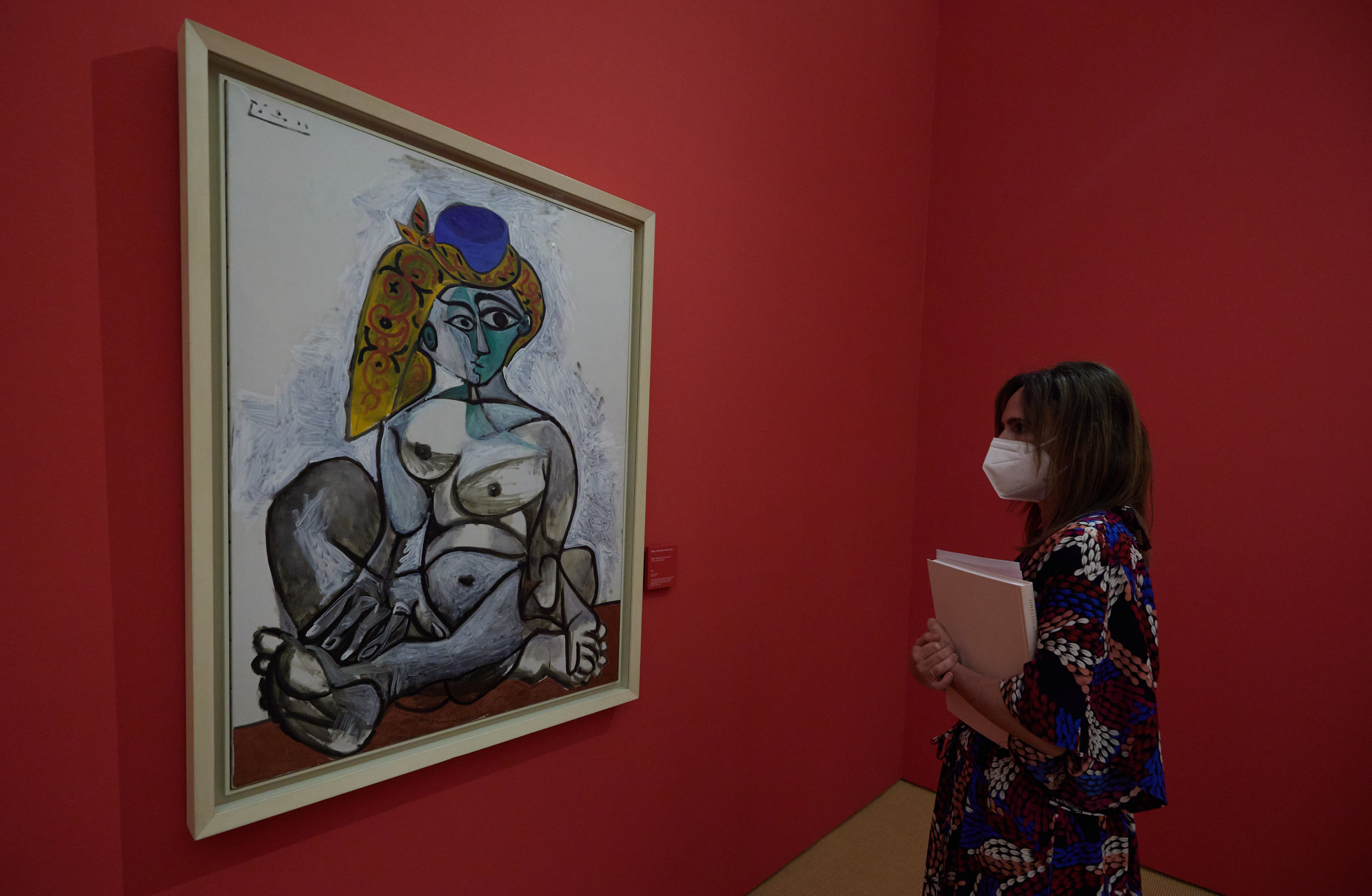 Está impulsada por el Patronato de La Alhambra y el Generalife y en ella se reflexiona sobre el mito de la odalisca y cómo su figura se convirtió a lo largo de los siglos XIX y XX en uno de los grandes tópicos de la Historia del Arte