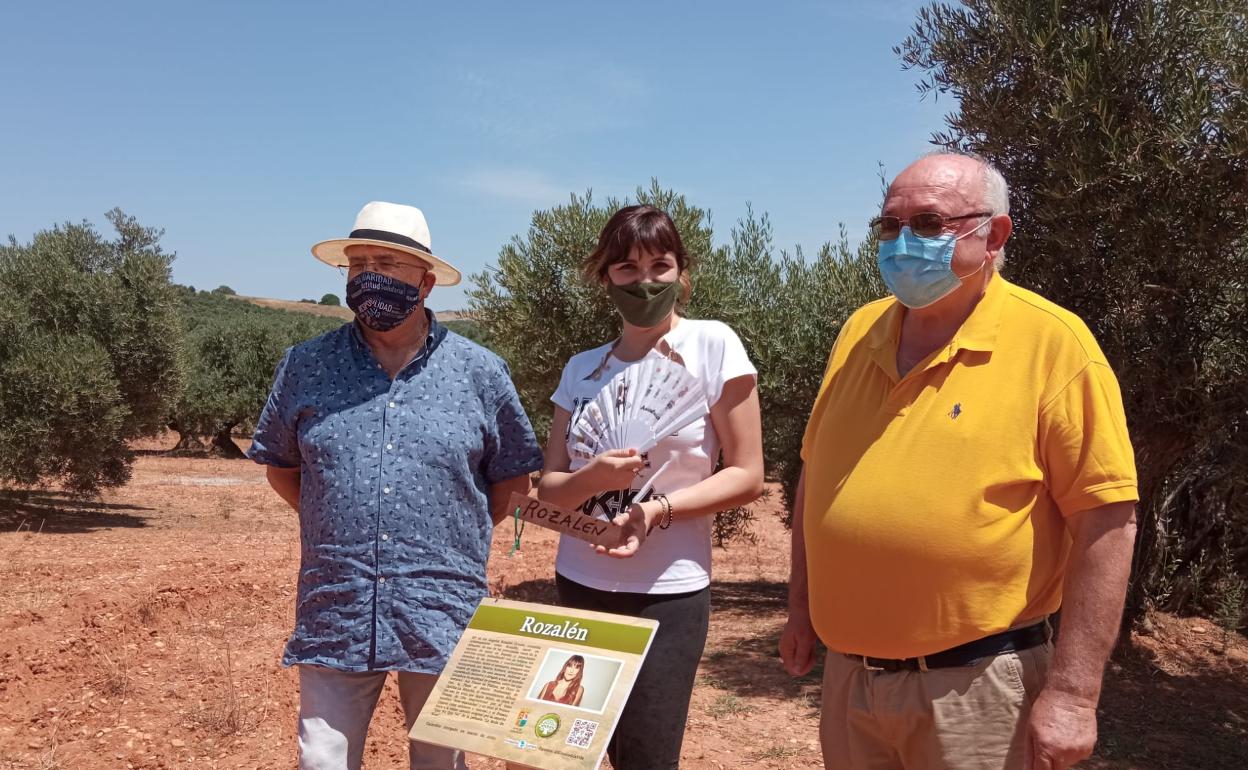 Rozalén recogió su premio en Carboneros.