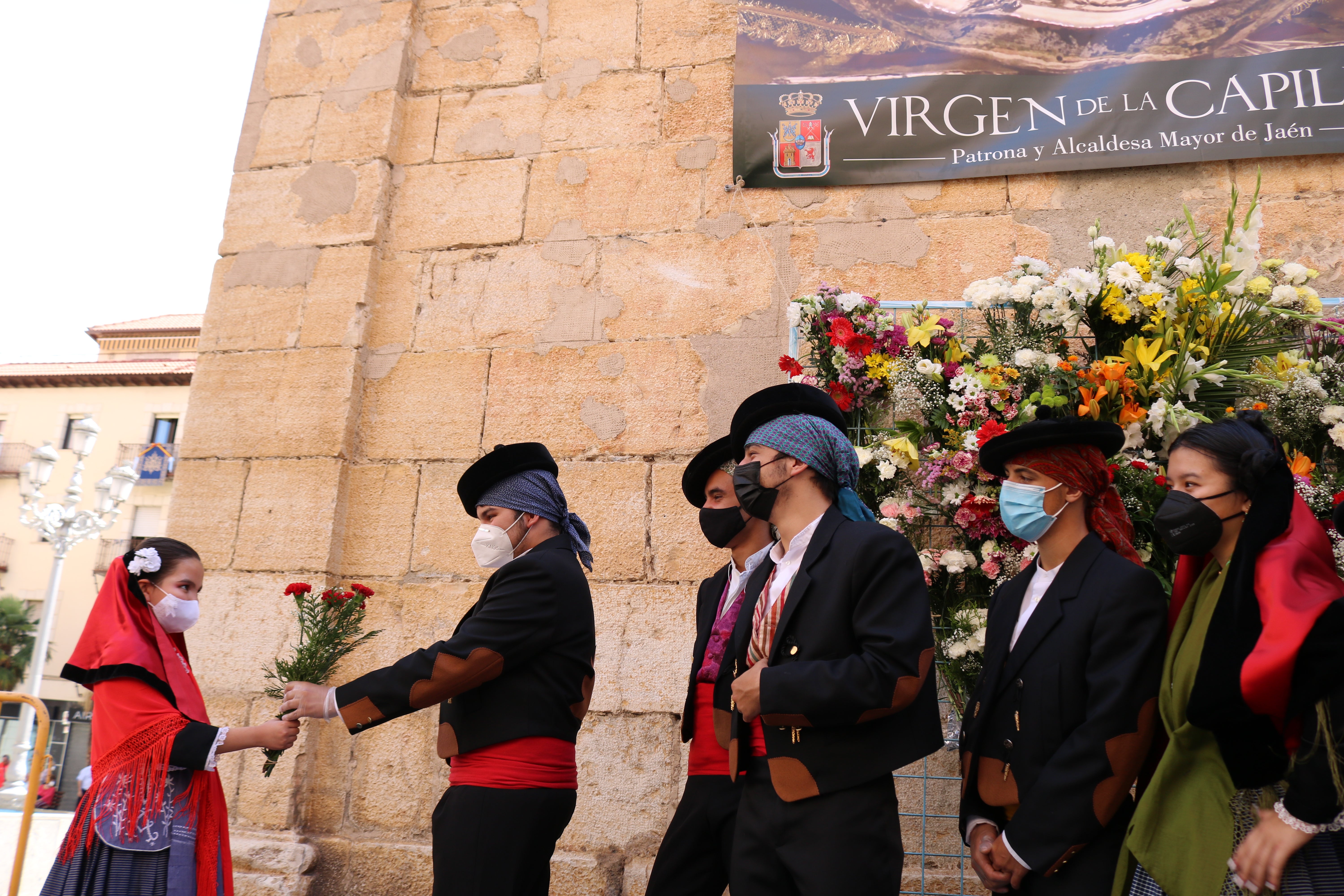 La ciudad vive una jornada festiva por la Virgen de la Capilla, cuya celebración se extenderá a lo largo del fin de semana