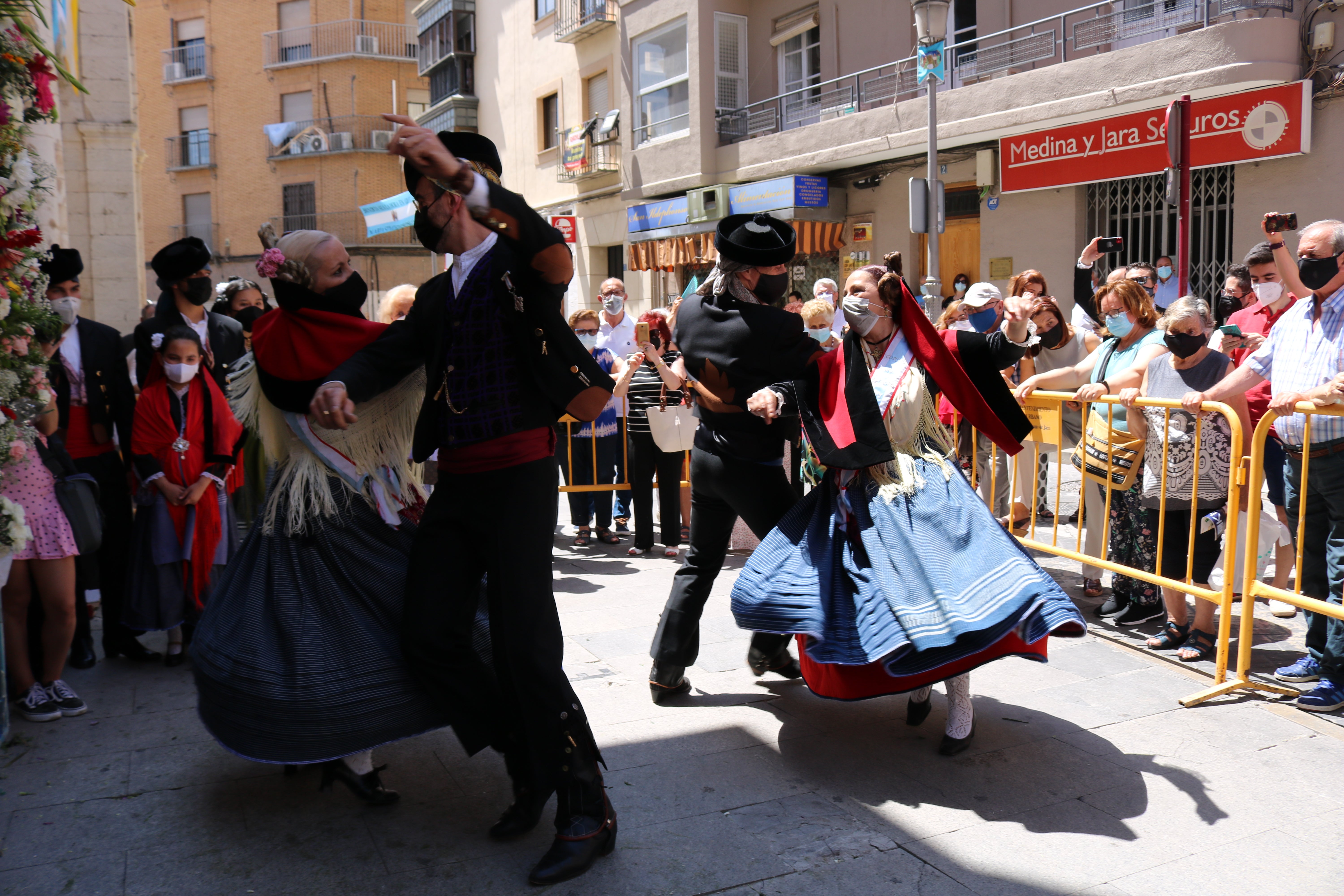 La ciudad vive una jornada festiva por la Virgen de la Capilla, cuya celebración se extenderá a lo largo del fin de semana