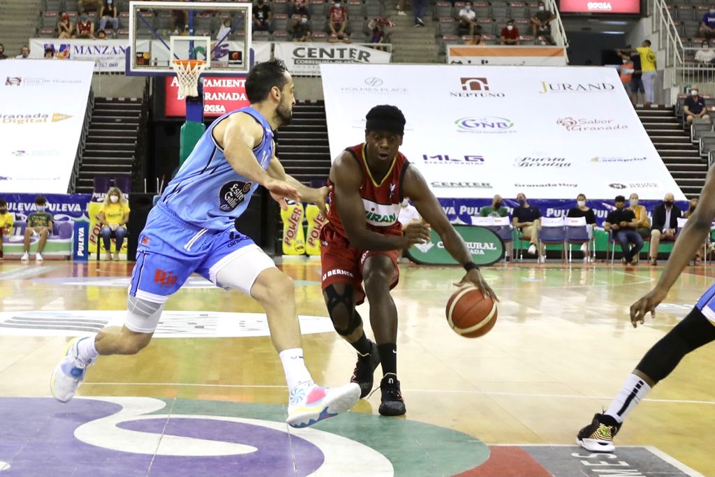 Fotos: Las mejores imágenes del Covirán-Breogán