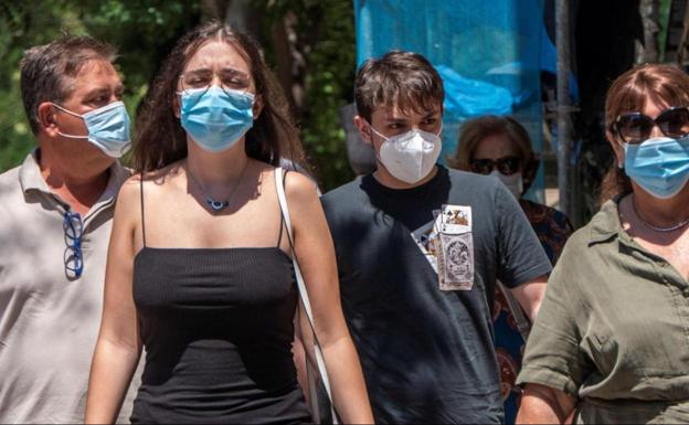 Andalucía accederá a la eliminación de mascarillas y no obligará a llevarla en exteriores