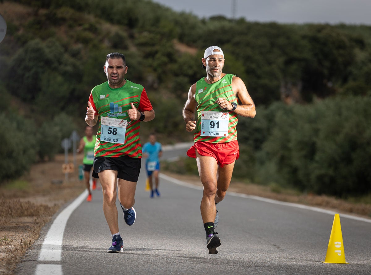 Los ganadores han completado la carrera en poco más de media hora