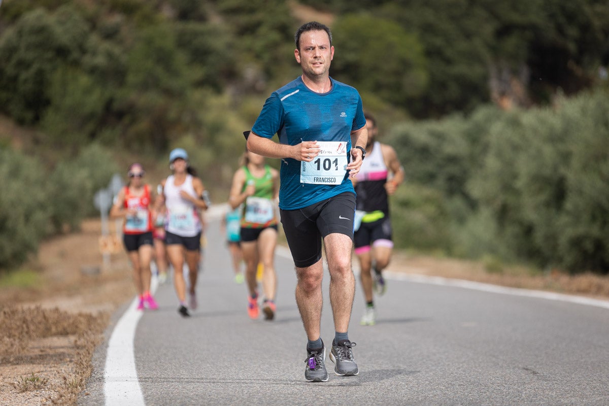 Los ganadores han completado la carrera en poco más de media hora