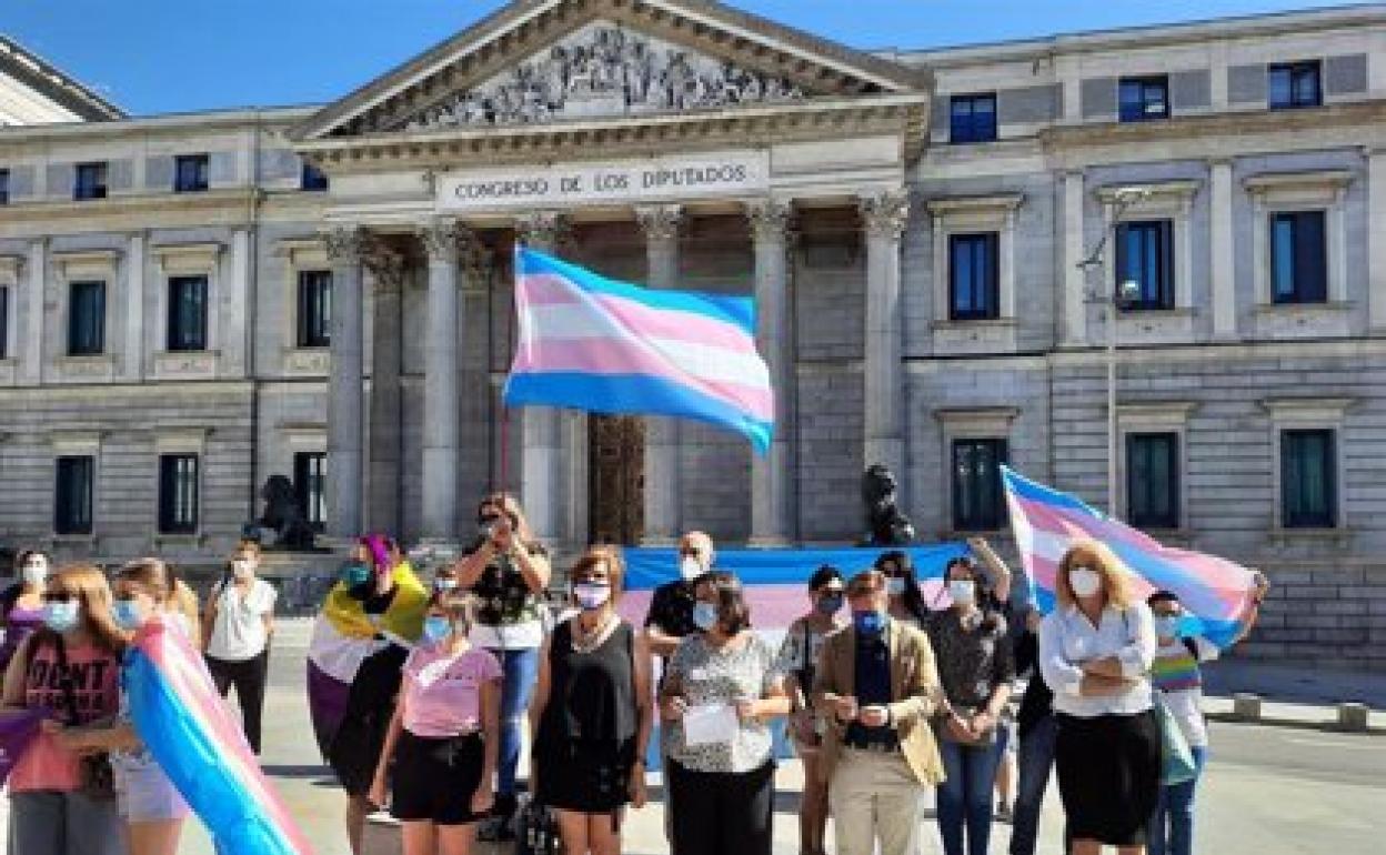 Colectivos Trans urgen una ley Trans 