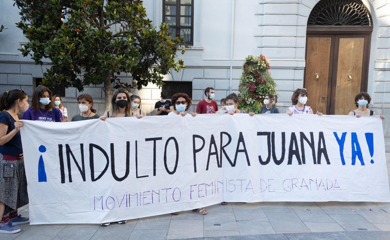 Concentración en la plaza del Carmen