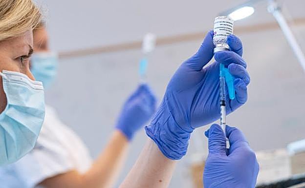 Granada alcanza un nuevo récord con 73.512 vacunas puestas esta semana