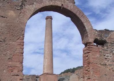 Imagen secundaria 1 - Un recorrido entre castaños y acequias en la comarca de Guadix