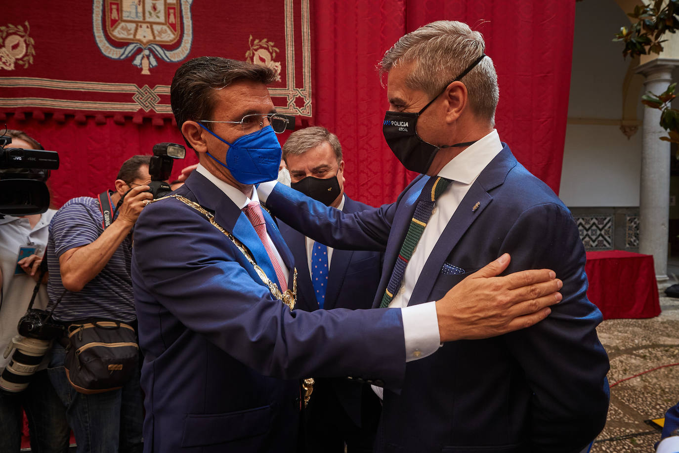 Todas las imágenes de una jornada histórica para Granada