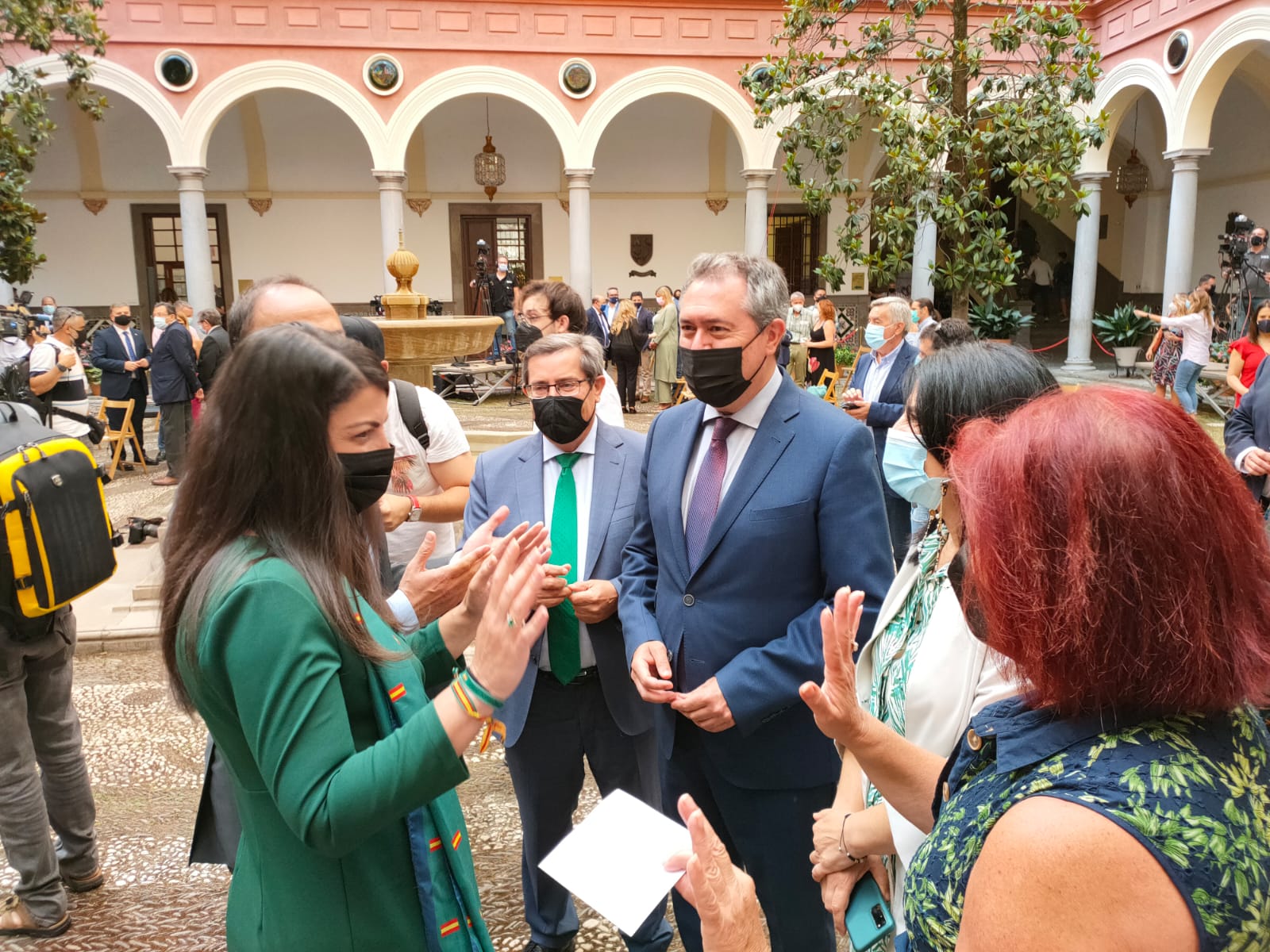 Todas las imágenes de una jornada histórica para Granada