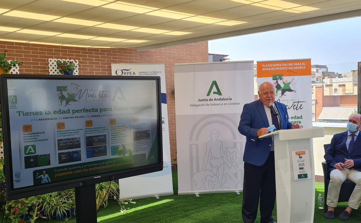 Aguirre, durante el acto de presentación de la plataforma 'online' Andalucía Muévete