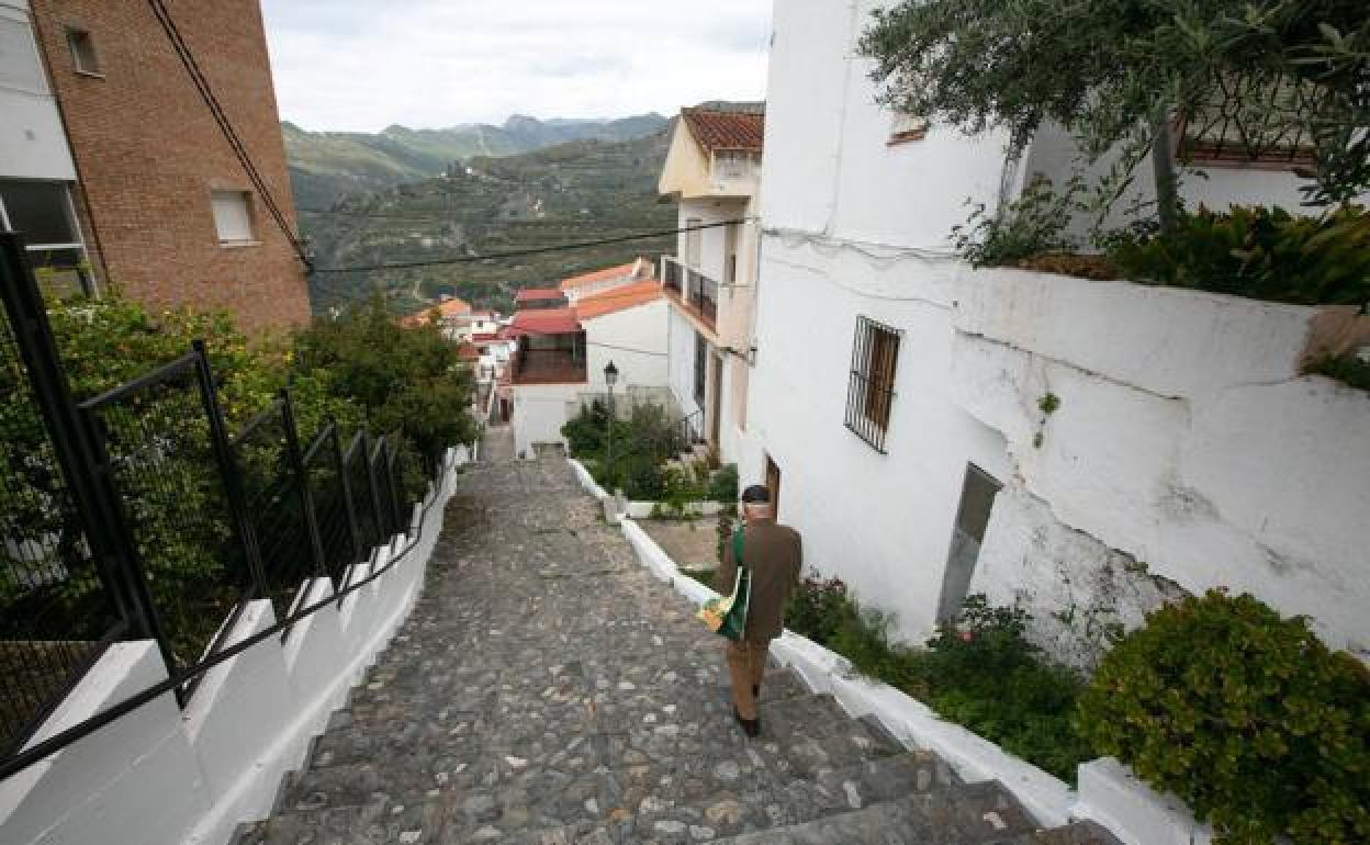 Un pueblo de la Alpujarra granadina durante la pandemia.