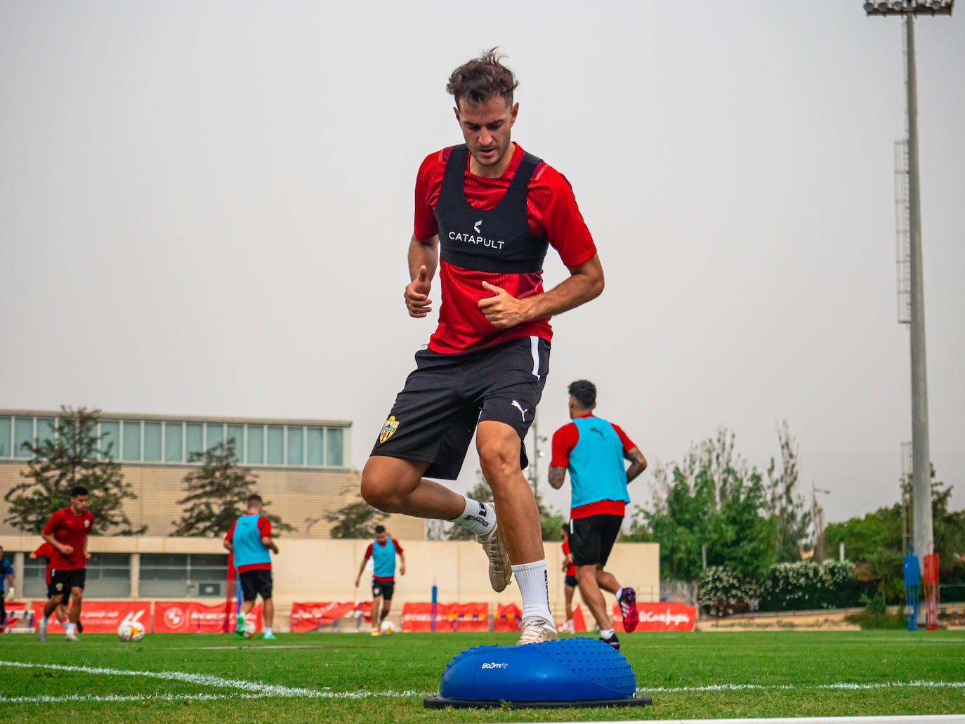 Juan Villar trabaja con la mirada puesta en recuperar el olfato goleador que el año pasado perdió por la covid-19.