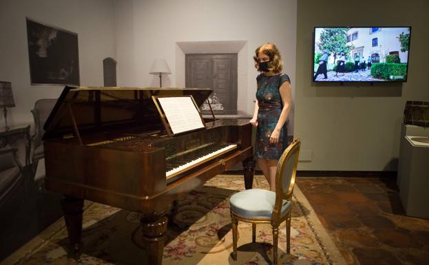 Piano Collard and Collard, fabricado en 1839 y recientemente restaurado por la UGR. 