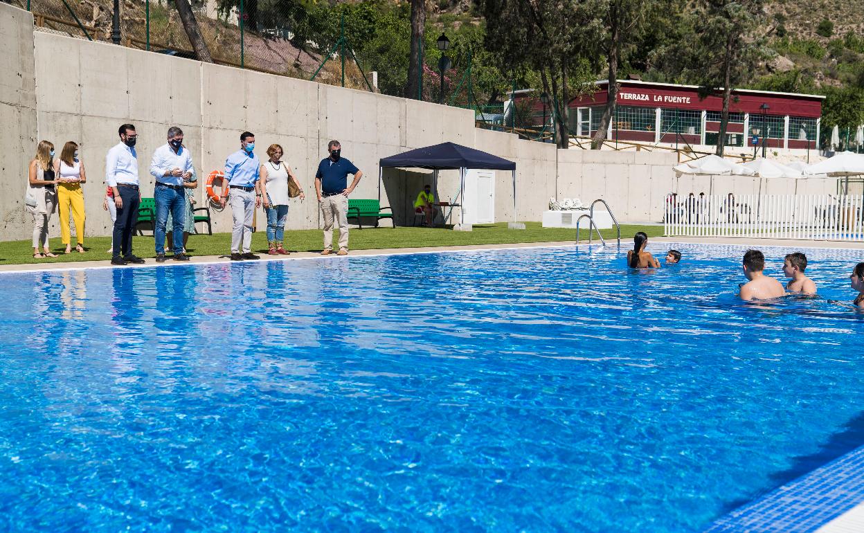 Infraestructuras en Almería | Diputación construye piscinas en una veintena de municipios