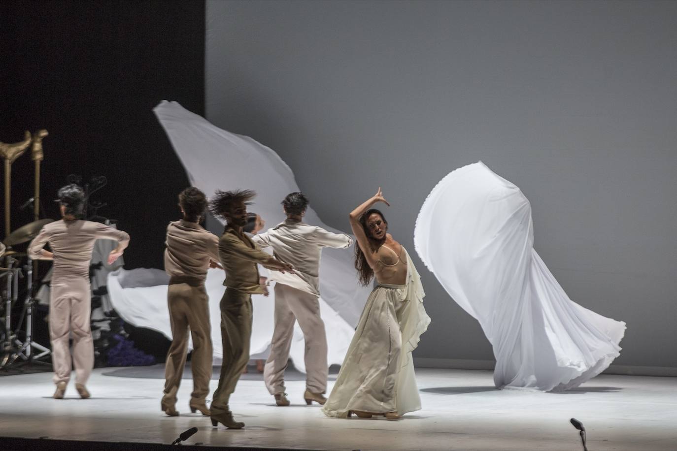 Fotos: El Maleficio de la Mariposa cierra el Festival