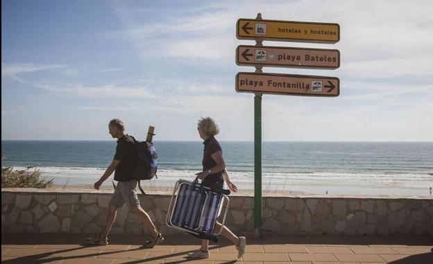 Conil supera la tasa 1.000.