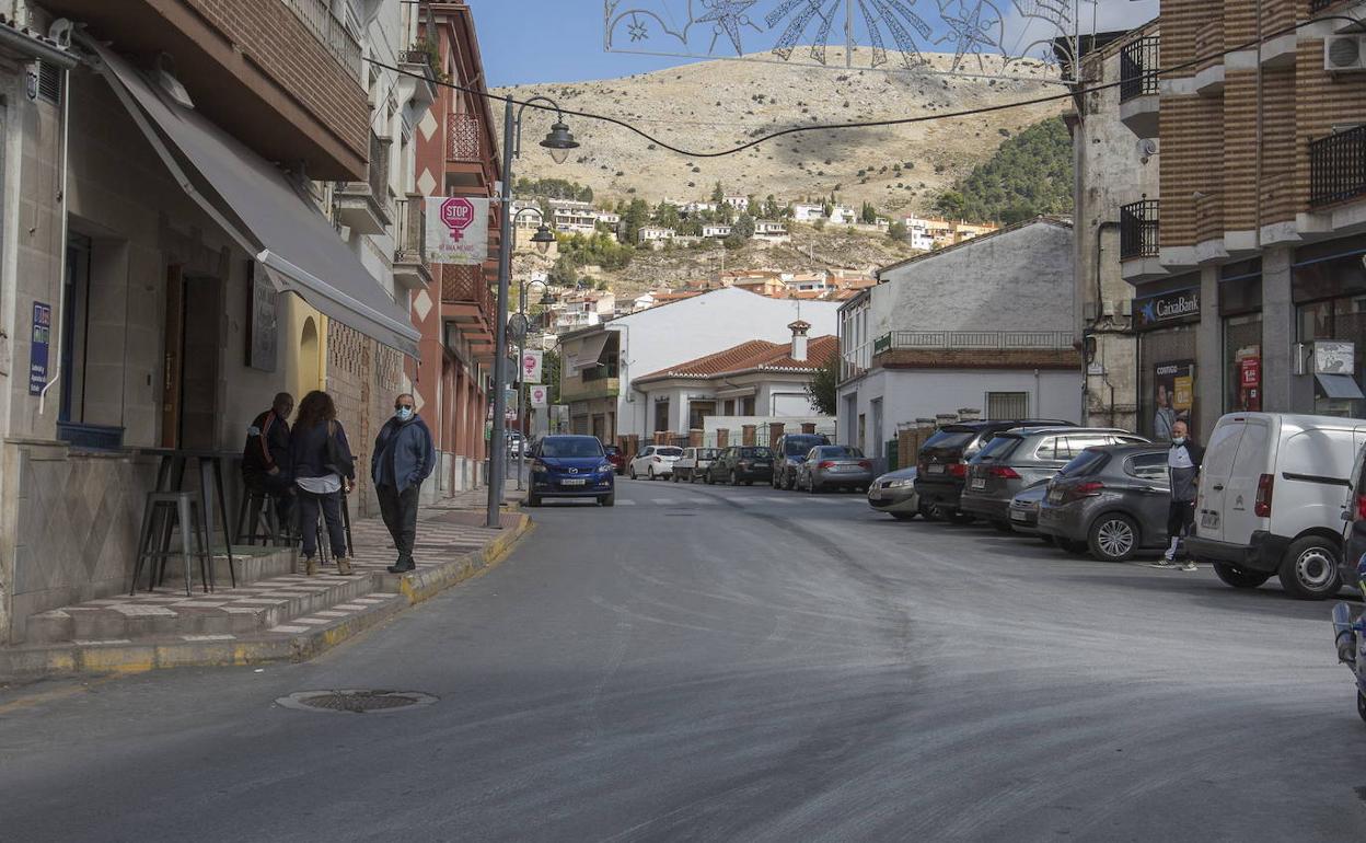 Una de las calles de Alfacar, municipio de 5.488 habitantes.