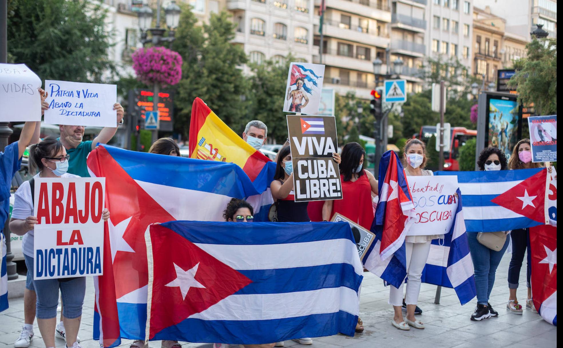 Manifestación en Granada por los derechos cubanos. 