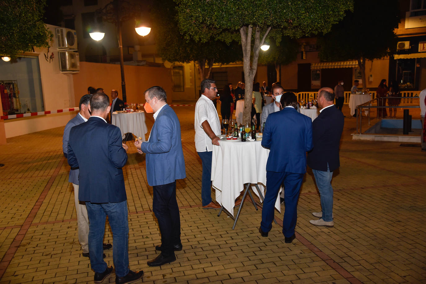 El Centro Cultural de Adra acogió este jueves una gala en la que se puso en valor al sector agroalimentario de la provincia de Almería