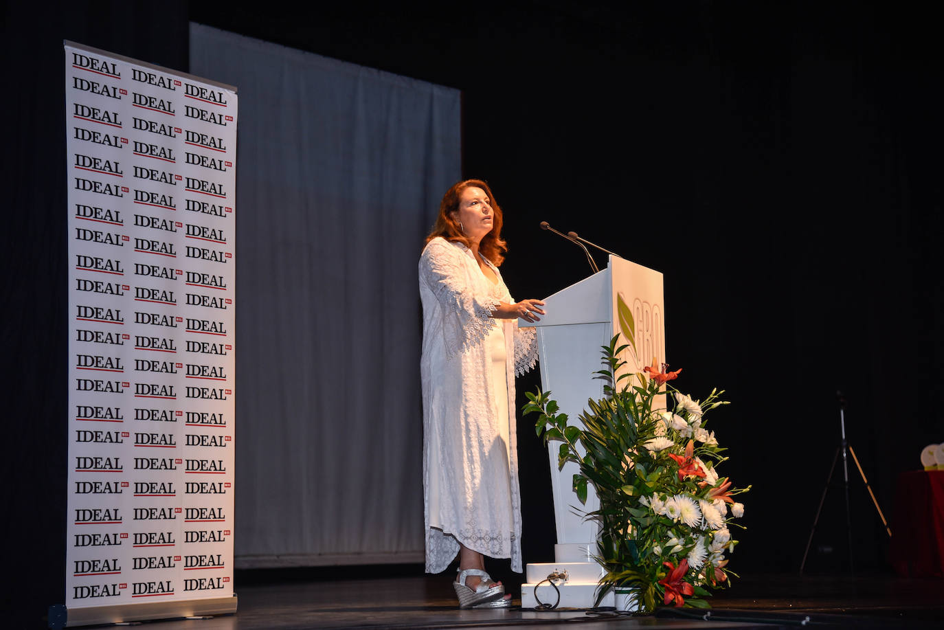 El Centro Cultural de Adra acogió este jueves una gala en la que se puso en valor al sector agroalimentario de la provincia de Almería