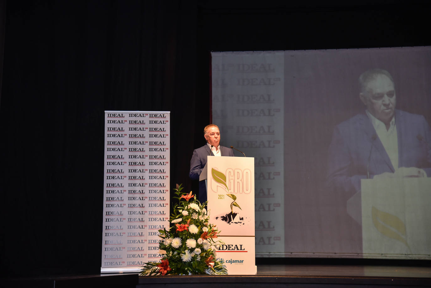 El Centro Cultural de Adra acogió este jueves una gala en la que se puso en valor al sector agroalimentario de la provincia de Almería