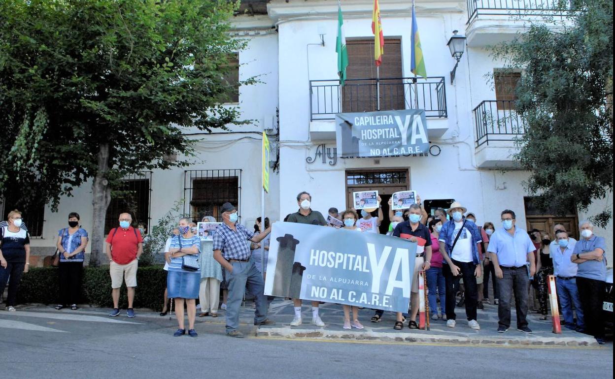 Vecinos de Capileira piden un hospital para La Alpujarra y que su consultorio médico sea cubierto todos los días